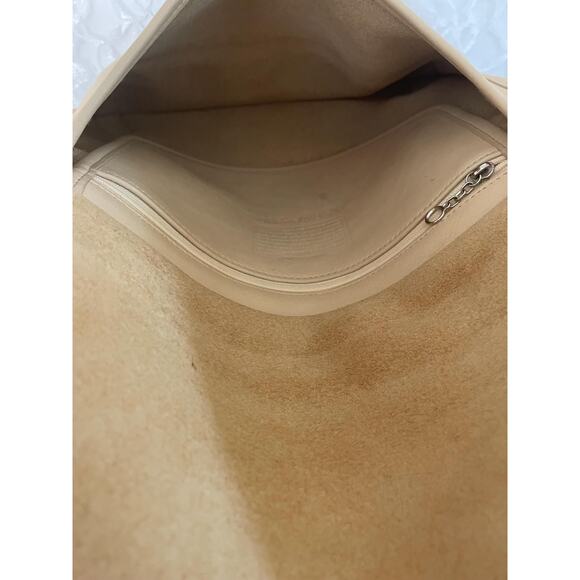 Very rare Coach ivory/butter Leather Hippie Slim asymmetrical shoulder bag #9404 - Picture 9 of 10